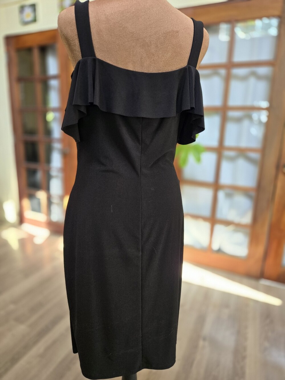 Black Off-Shoulder Ruffle Dress - Picture 3 of 10
